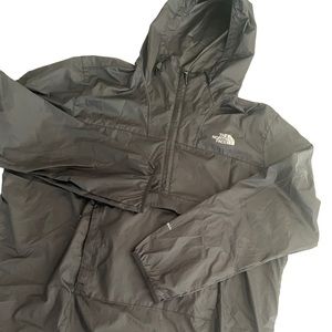 XL Mens North Face windbreaker with pouch